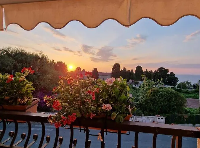 Estea 3* 特罗佩阿